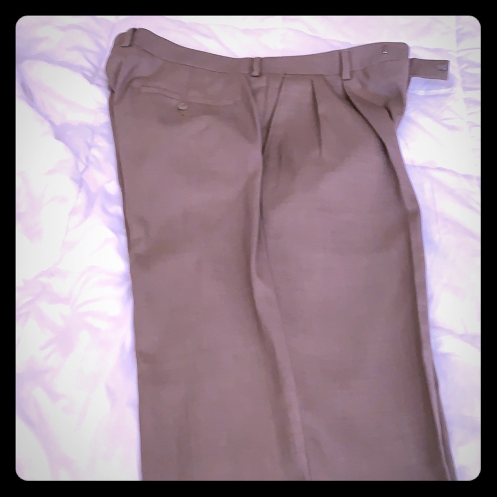 Beige dress pants. 34x29